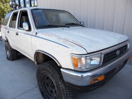 1993 TOYOTA 4RUNNER SR5 WHITE 3.0L MT 4WD Z18362